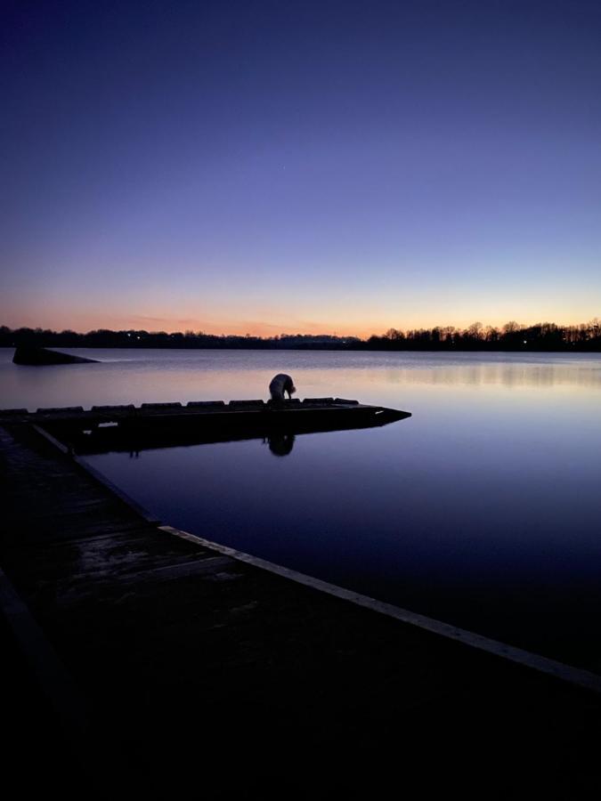 Gites De L'Etang Des Noues Cholet Exterior photo